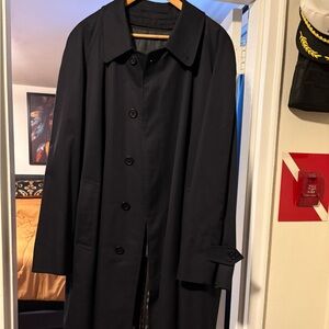 Men’s Burberry Trench Coat XL 46R